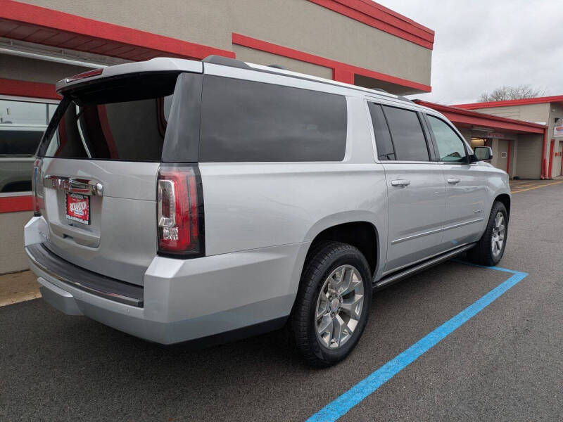 2017 GMC Yukon XL Denali