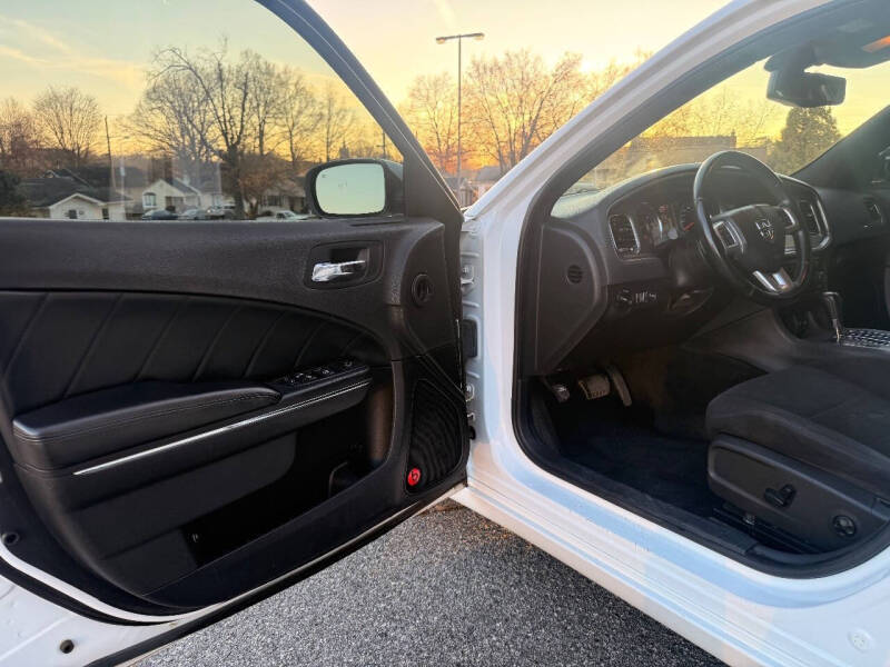 2014 Dodge Charger R/T Plus