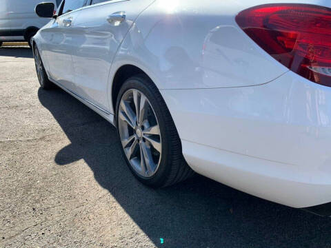 2017 Mercedes-Benz C-Class