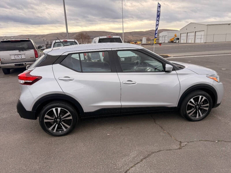 2019 Nissan Kicks SV