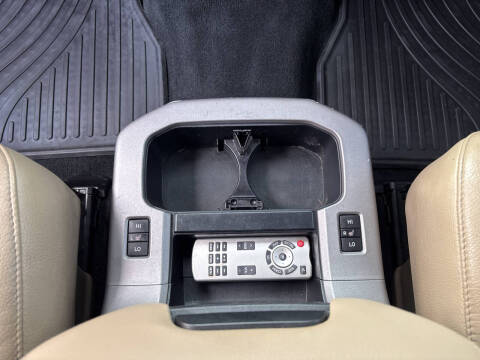 2013 Toyota Sequoia Platinum