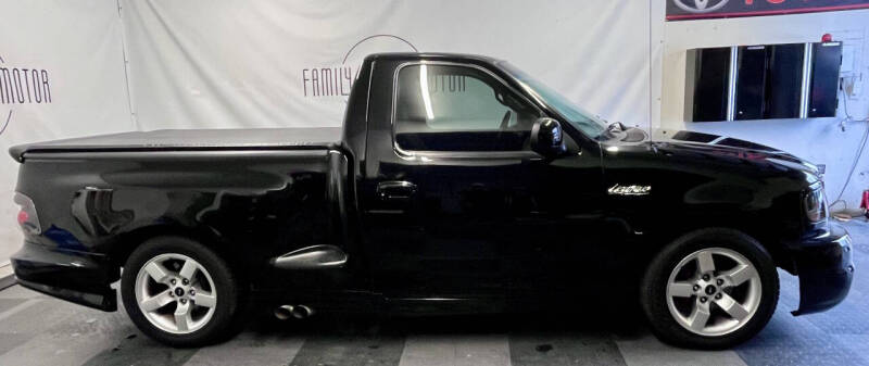 2001 Ford F-150 SVT Lightning