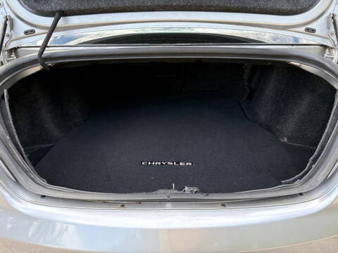 2013 Chrysler 200 Touring