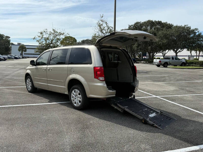 2014 Dodge Grand Caravan SXT