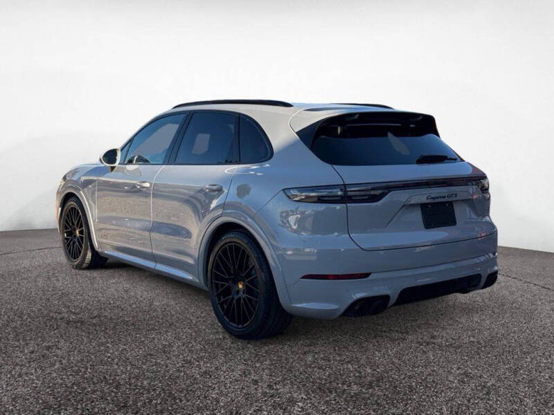 2021 Porsche Cayenne GTS