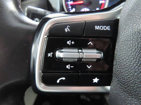 2022 Kia Carnival SX