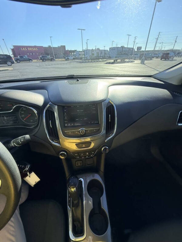 2019 Chevrolet Cruze LT