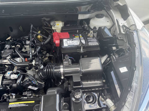 2021 Nissan Kicks S