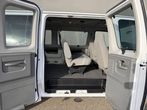 2007 Ford E-Series E-150 XLT