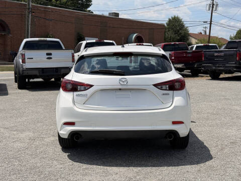 2018 Mazda MAZDA3 Sport