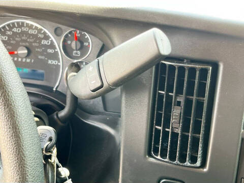 2025 GMC Savana 2500