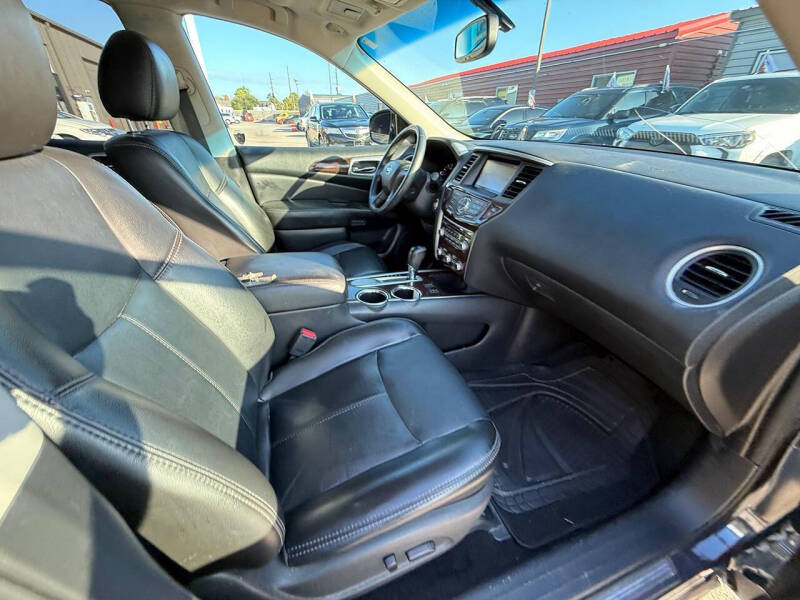 2014 Nissan Pathfinder SL