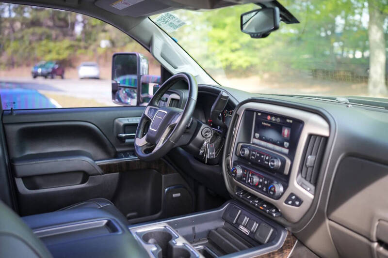 2015 GMC Sierra 2500HD Denali