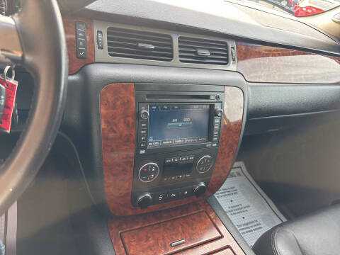 2009 Chevrolet Suburban LTZ