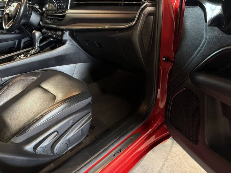 2022 Jeep Compass (Red) Edition