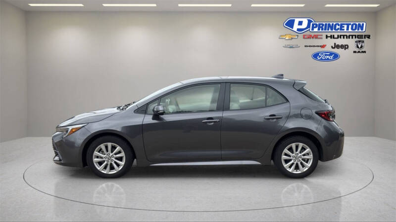 2024 Toyota Corolla Hatchback SE