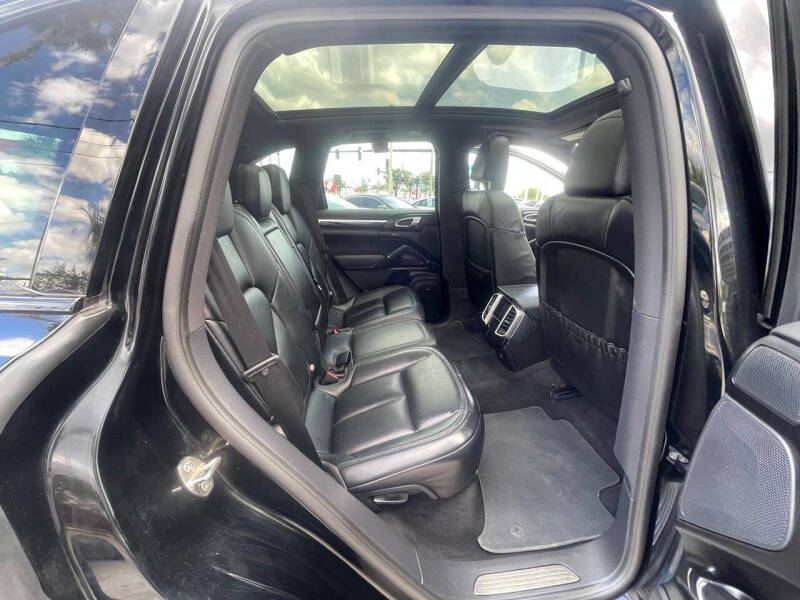 2017 Porsche Cayenne