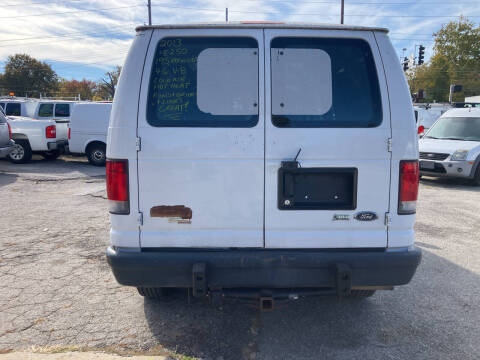 2013 Ford E-Series E-250