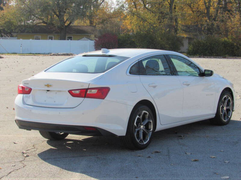 2024 Chevrolet Malibu LT