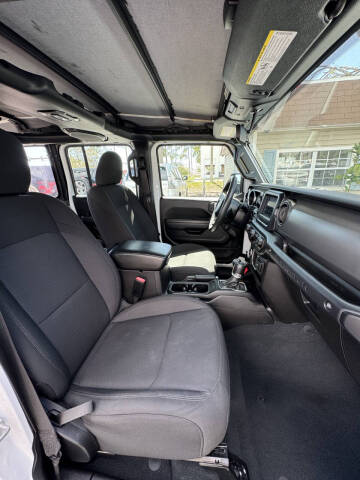 2022 Jeep Wrangler Unlimited Sport S