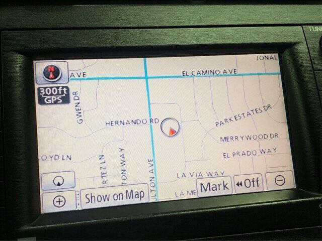 2010 Toyota Prius III