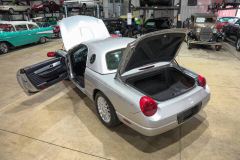 2004 Ford Thunderbird Deluxe