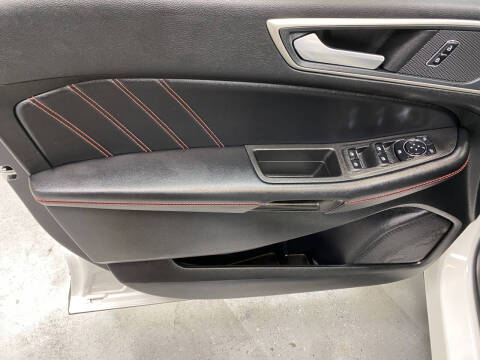 2024 Ford Edge ST-Line