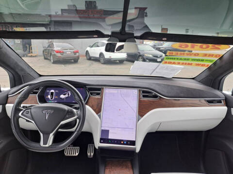 2016 Tesla Model X P90D