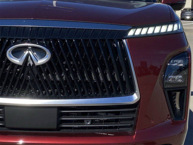 2025 Infiniti QX80 Sensory