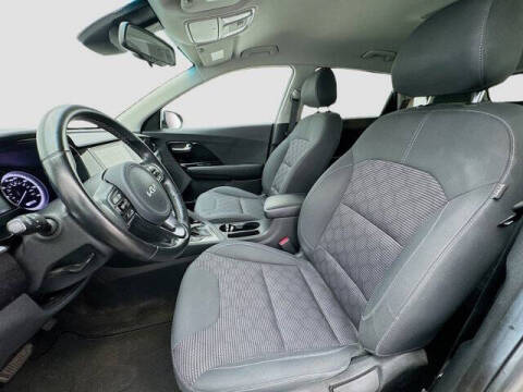 2022 Kia Niro Plug-In Hybrid LXS