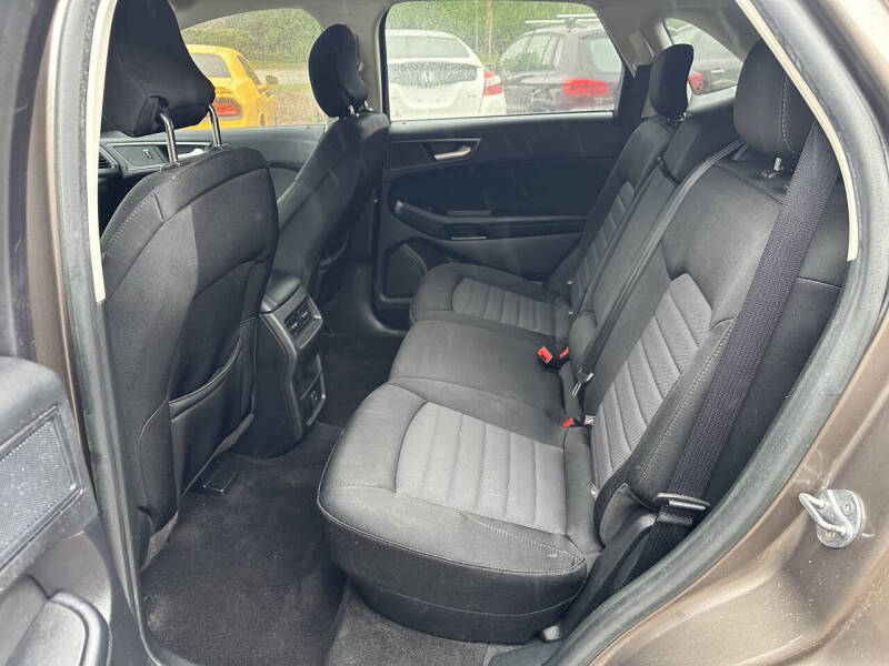 2019 Ford Edge SE