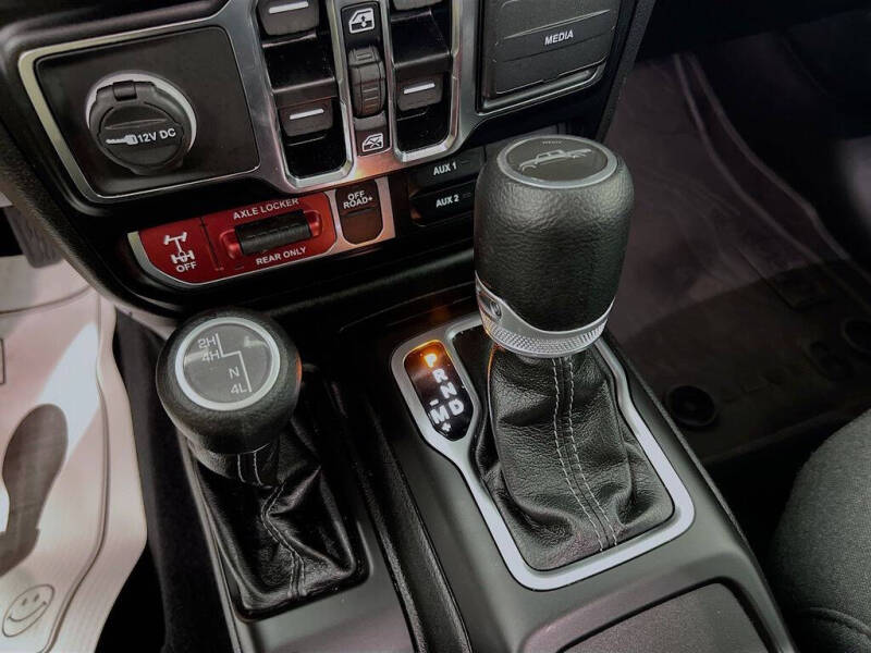 2024 Jeep Gladiator Willys