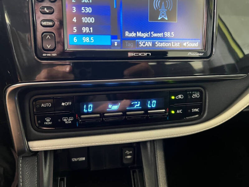 2016 Scion iM
