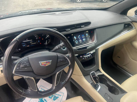 2018 Cadillac XT5