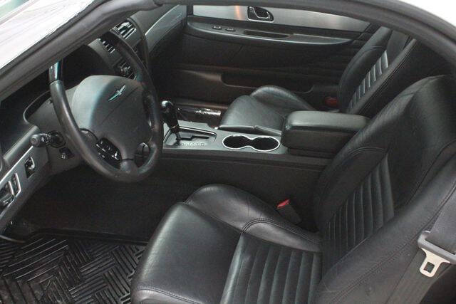 2002 Ford Thunderbird Deluxe