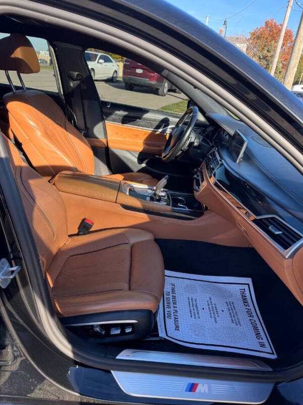 2017 BMW 7 Series 750i xDrive