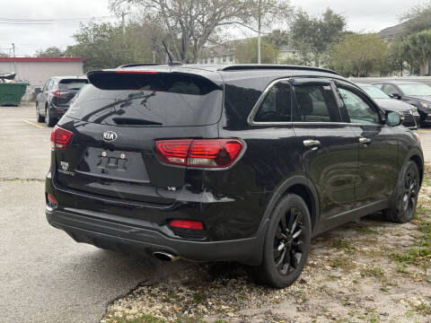 2020 Kia Sorento LX V6