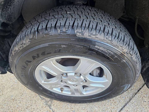 2012 Toyota Sequoia SR5