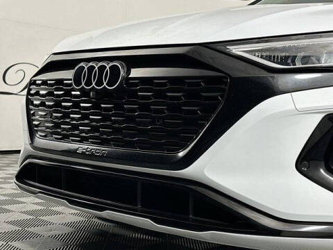 2024 Audi Q8 e-tron quattro Premium Plus