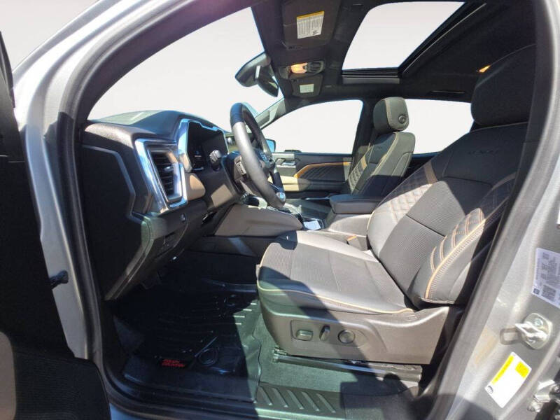 2024 GMC Canyon Denali