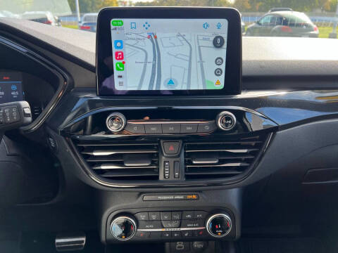 2024 Ford Escape Hybrid ST-Line