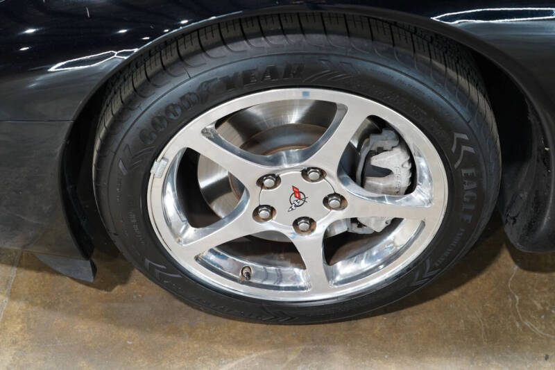 2004 Chevrolet Corvette