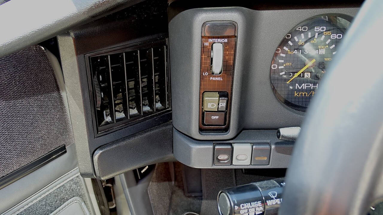 1985 Pontiac Firebird 46