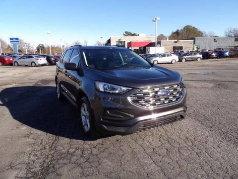 2020 Ford Edge SE