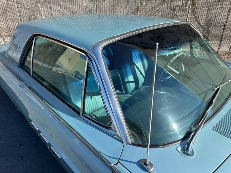 1963 Ford Thunderbird