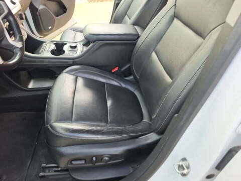 2020 GMC Acadia SLT