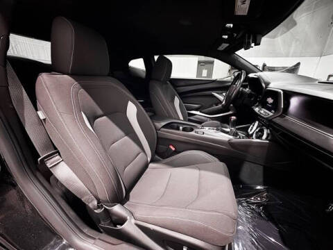 2022 Chevrolet Camaro LT1