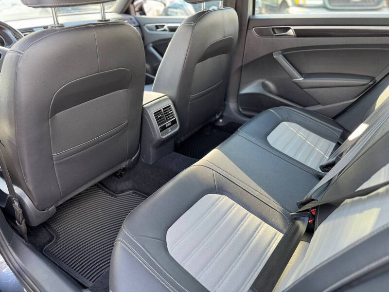 2018 Volkswagen Passat V6 GT