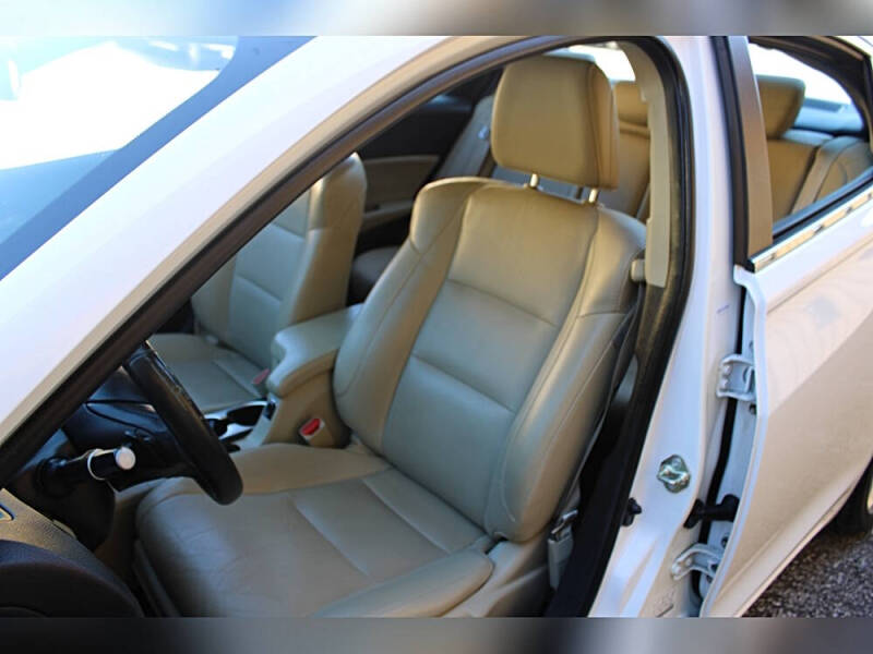 2016 Acura ILX w/Premium