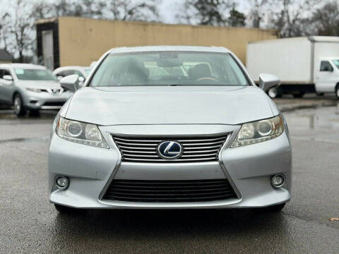 2015 Lexus ES 300h